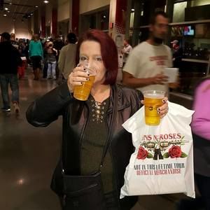 Meet your Posher, Sandy